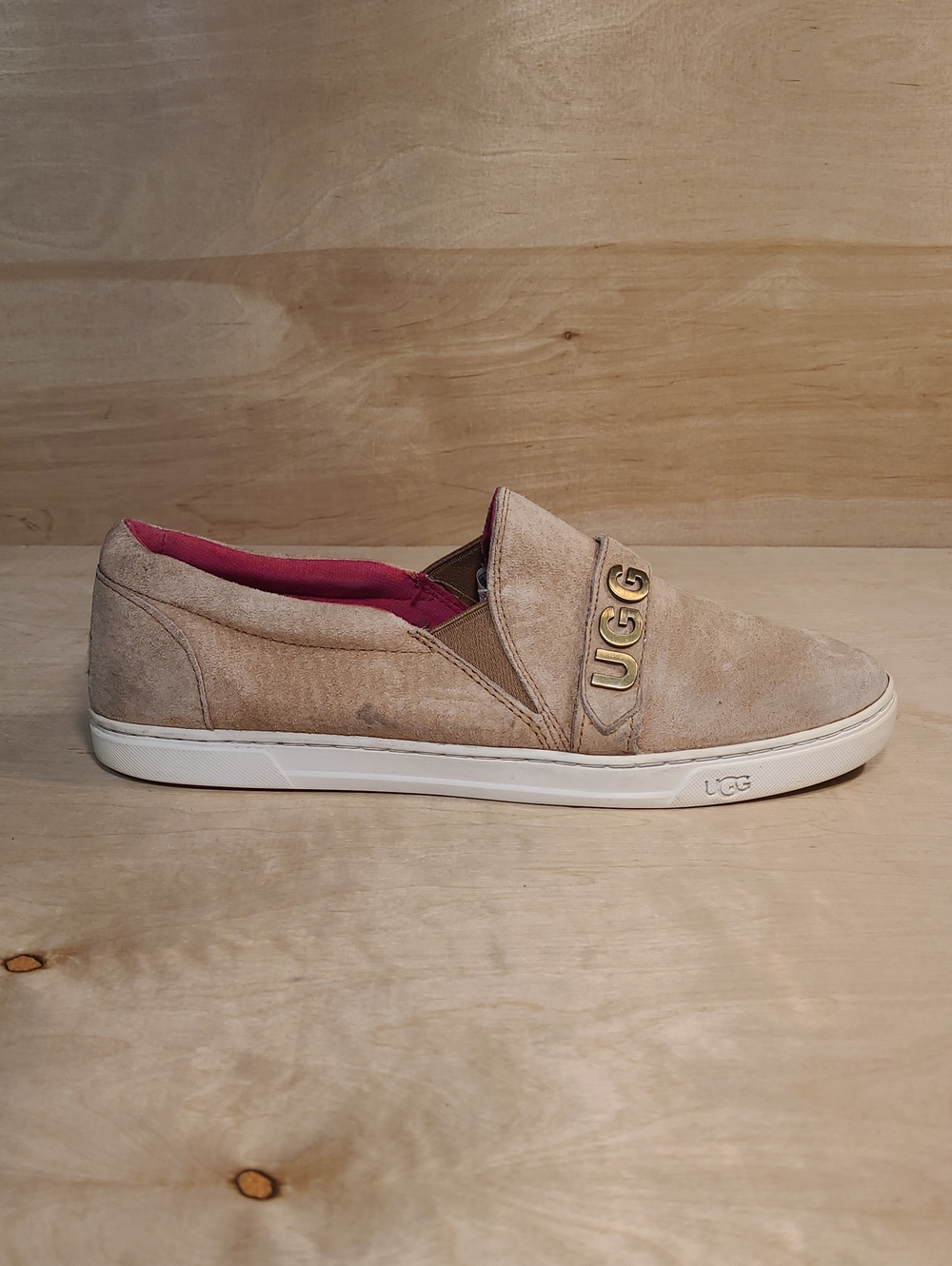 UGG Kitlyn Charm Slip-On Sneaker in Chestnut Suede Size 11 Womens